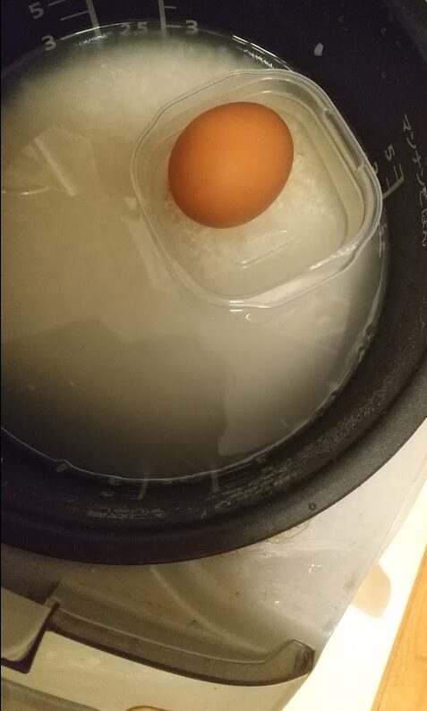 炊飯器　ゆで卵
